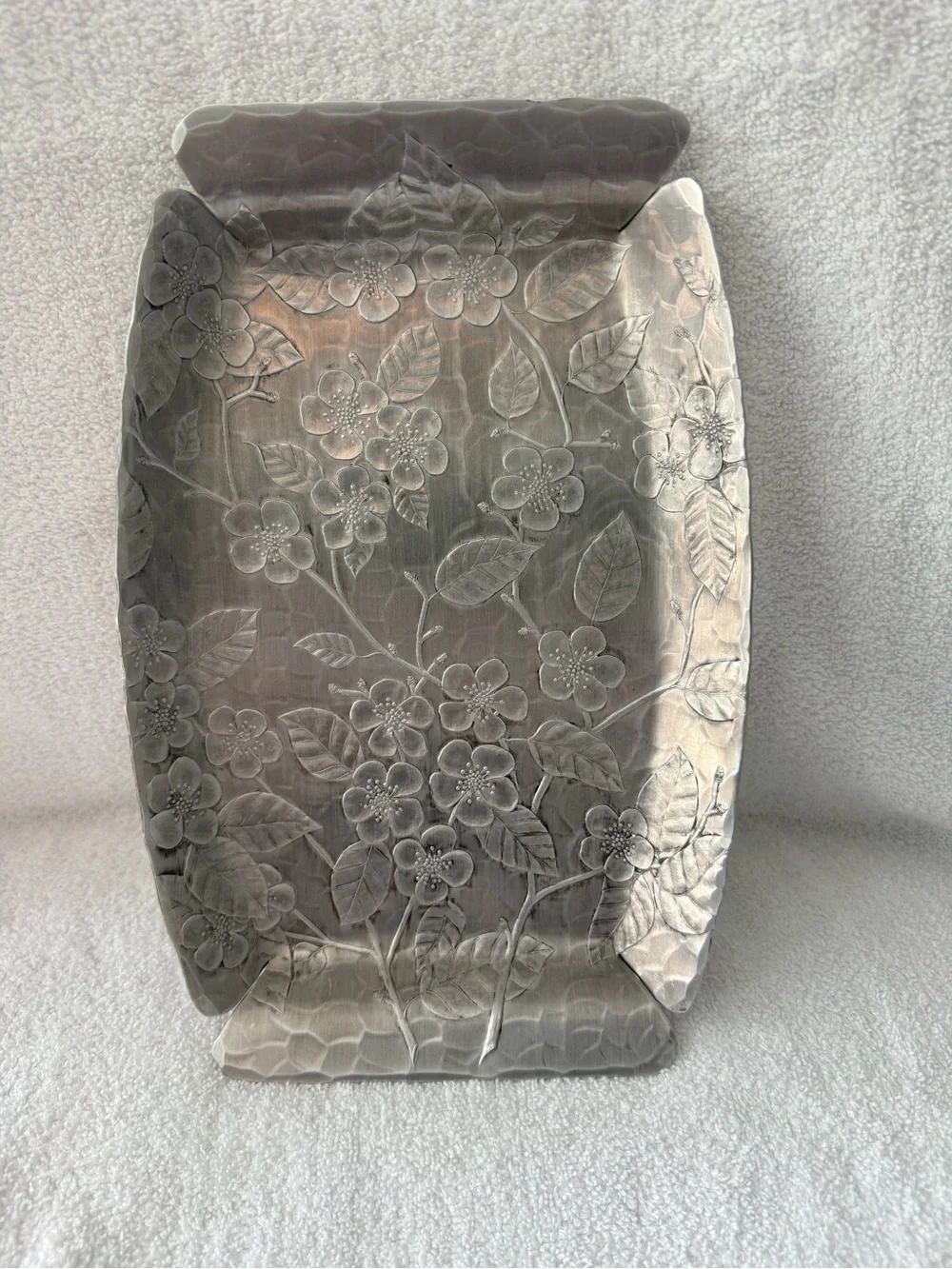 Wendell August Forge Embossed Floral Metal Serving Tray - Picture 7 of 7